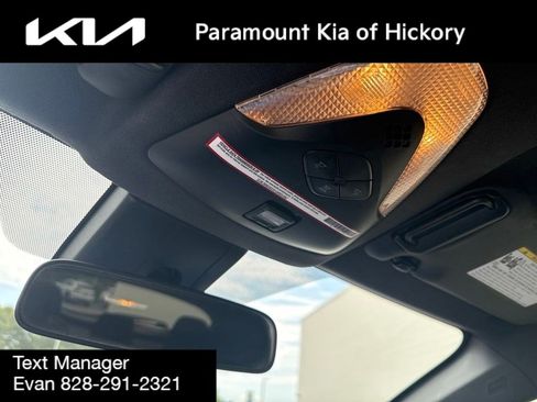 Used 2021 Toyota C-HR XLE FWD image 27