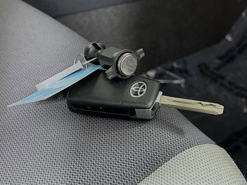 Used 2024 Toyota Corolla LE FWD image 36