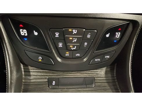 Used 2017 Buick Envision Essence AWD/4WD image 14