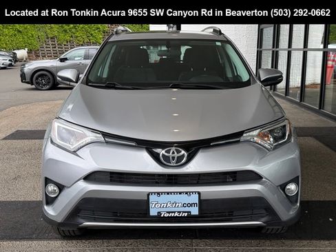 Used 2016 Toyota RAV4 XLE AWD/4WD image 3