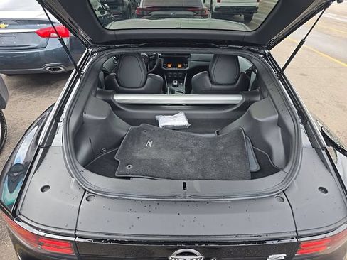 Used 2025 Nissan Z Performance w/ Floor Mat Package RWD image 10