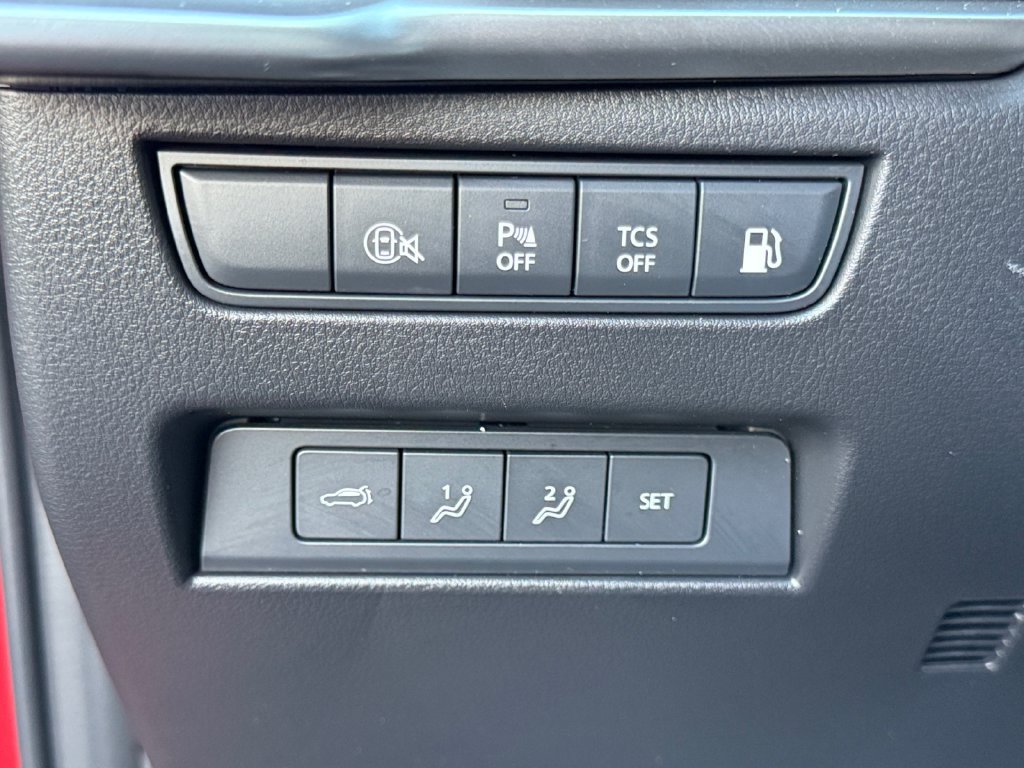Used 2025 MAZDA CX-70 Plug-In Hybrid w/ Premium Pkg AWD/4WD image 22