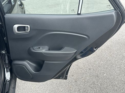 New 2026 Hyundai Venue SE FWD image 17
