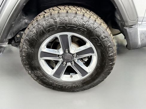 Used 2020 Jeep Wrangler Unlimited Sport S image 37