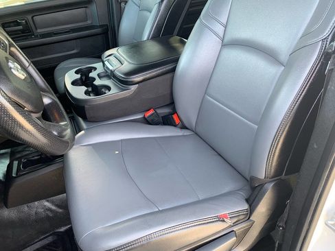 Used 2022 RAM 2500 Tradesman w/ Chrome Appearance Group image 24