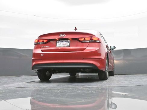 Used 2017 Hyundai Elantra Value Edition image 31