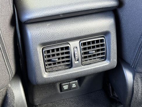 Used 2025 Toyota Camry LE image 15