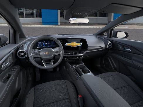 New 2026 Chevrolet Equinox EV LT image 47