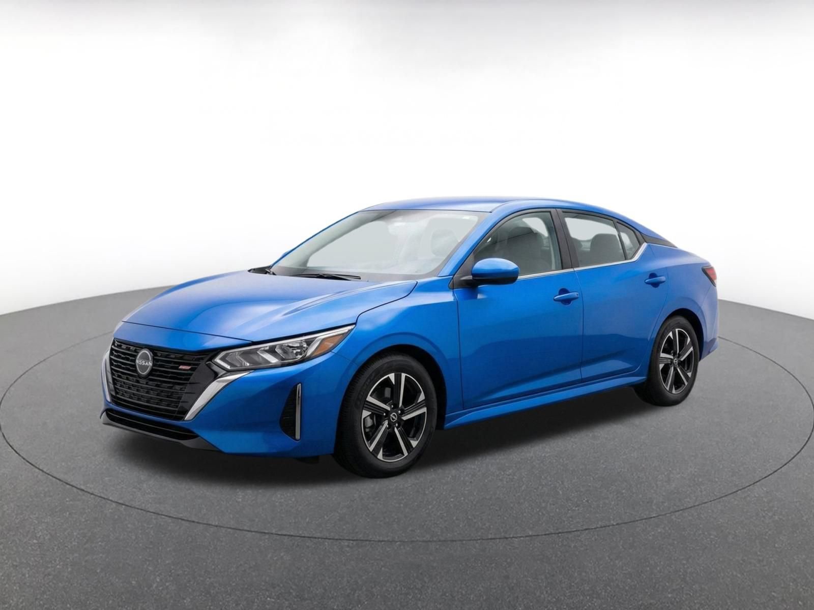 Used 2025 Nissan Sentra SV FWD image 3