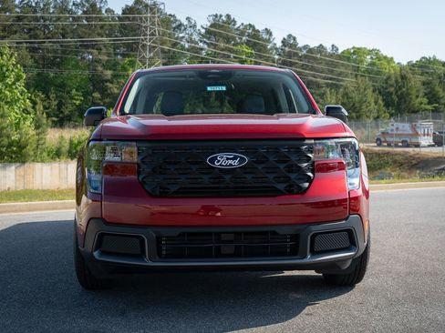 New 2026 Ford Maverick XLT w/ Equipment Group 301A AWD/4WD image 2