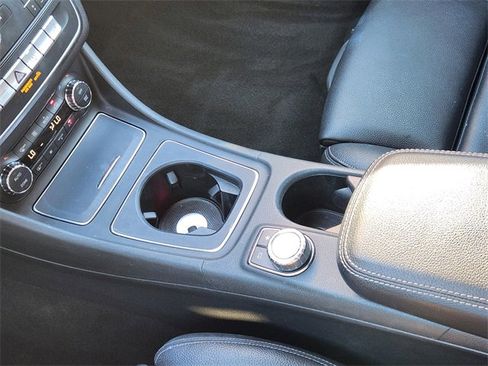 Used 2019 Mercedes-Benz GLA 250 GLA 250 image 20