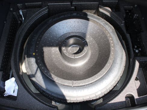 Used 2025 Mitsubishi Eclipse Cross SEL AWD/4WD image 9