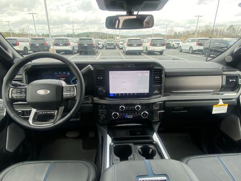 New 2026 Ford F250 Platinum image 26