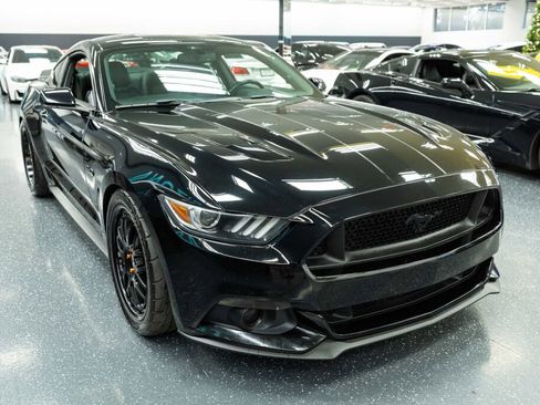 Used 2016 Ford Mustang GT Premium w/ Equipment Group 401A image 4