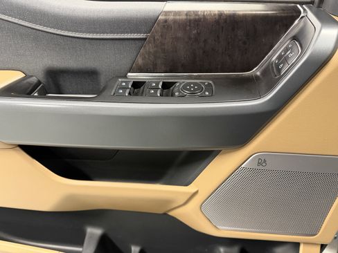 Used 2021 Ford F150 Lariat image 23