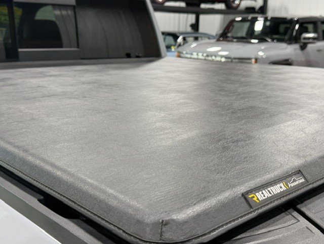 Certified 2024 GMC Sierra 1500 Denali Ultimate AWD/4WD image 4