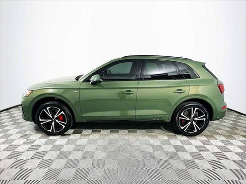 Certified 2025 Audi Q5 2.0T Premium Plus w/ Premium Plus Package image 4