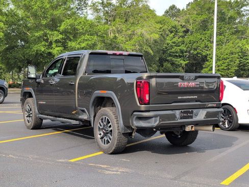Used 2023 GMC Sierra 2500 AT4 w/ AT4 Preferred Package AWD/4WD image 3
