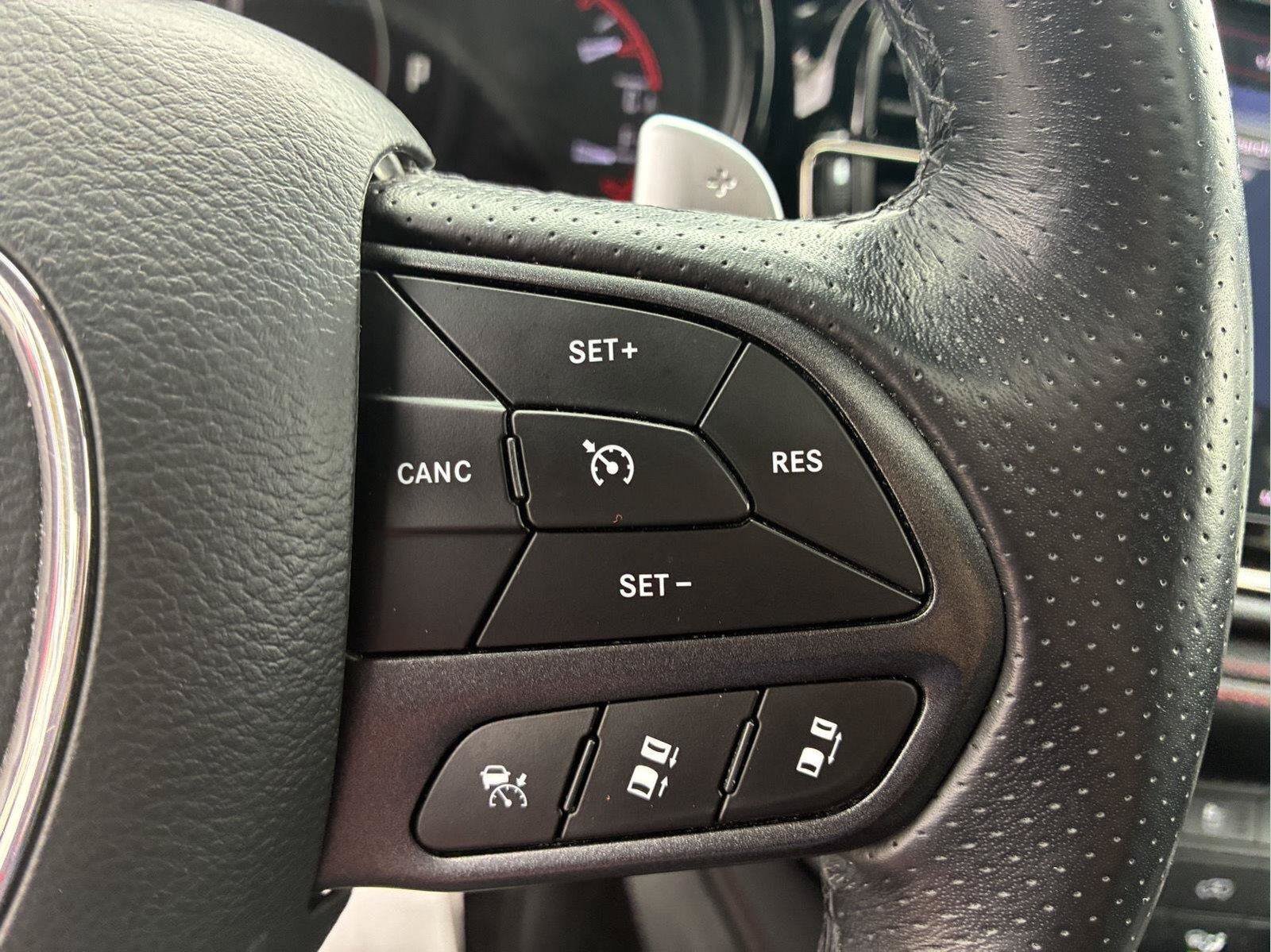 Used 2025 Dodge Durango R/T AWD/4WD image 23