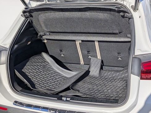 Used 2025 Mercedes-Benz GLA 250 image 14