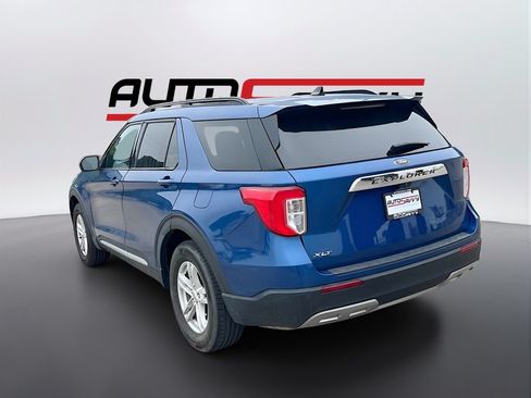Used 2022 Ford Explorer XLT w/ Equipment Group 202A RWD image 5
