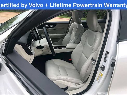 Used 2025 Volvo S60 B5 Plus AWD/4WD image 34