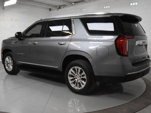 Used 2021 GMC Yukon SLT w/ SLT Luxury Plus Package RWD image 9