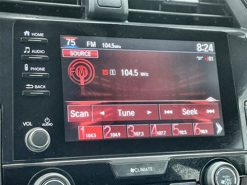 Used 2020 Honda Civic Sport image 22