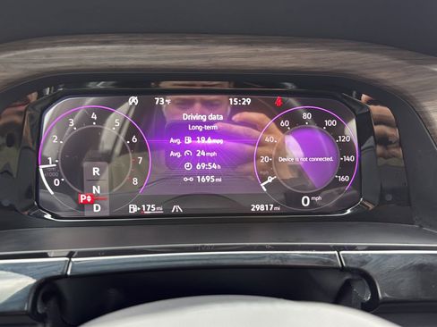 Used 2024 Volkswagen Atlas SEL Premium R-Line AWD/4WD image 13