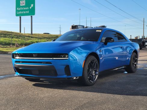 New 2026 Dodge Charger Daytona Scat Pack image 4