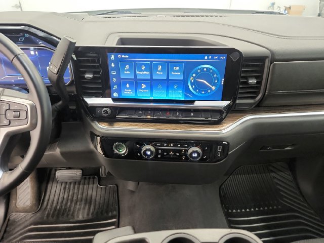 Used 2023 Chevrolet Silverado 1500 LT AWD/4WD image 34