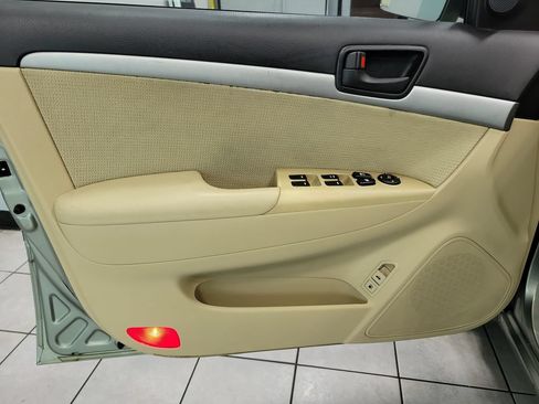 Used 2010 Hyundai Sonata GLS FWD image 28