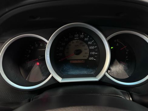 Used 2011 Toyota Tacoma 4x4 Access Cab V6 w/ SR5 Pkg #2 image 35