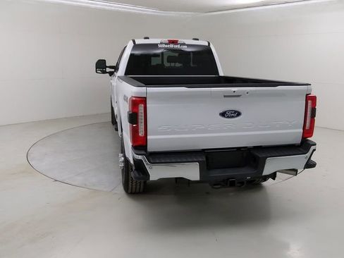 Used 2024 Ford F350 Lariat w/ Lariat Ultimate Package image 15