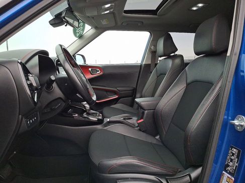 Certified 2023 Kia Soul GT-Line image 13