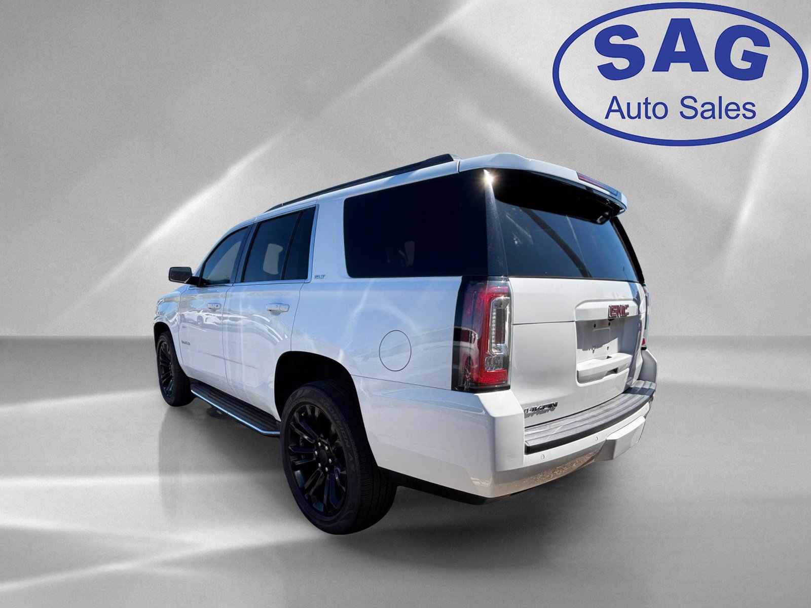 Used 2018 GMC Yukon SLT w/ Open Road Package RWD image 4