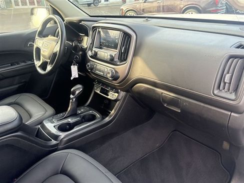 Used 2022 GMC Canyon AT4 w/ Trailering Package image 26