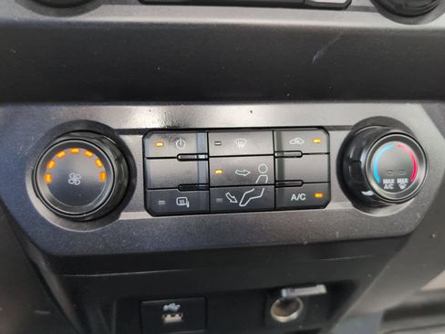 Used 2022 Ford F250 XL w/ Power Equipment Group image 27