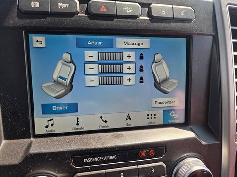 Used 2019 Ford F250 Platinum w/ Platinum Ultimate Package AWD/4WD image 17