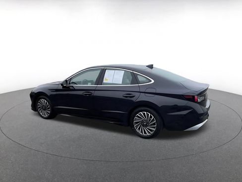 Used 2025 Hyundai Sonata SEL image 11