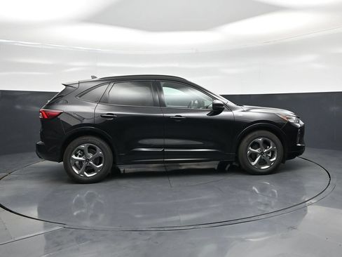 Used 2023 Ford Escape ST-Line w/ Equipment Group 301A FWD image 24