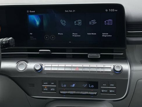 Used 2024 Hyundai Kona SEL image 17