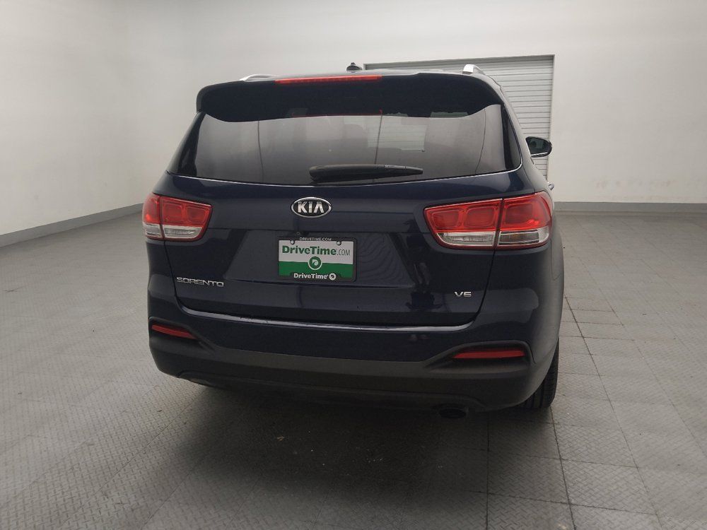 Used 2018 Kia Sorento FWD V6 image 7
