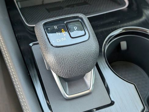 New 2026 Nissan Rogue Platinum image 17