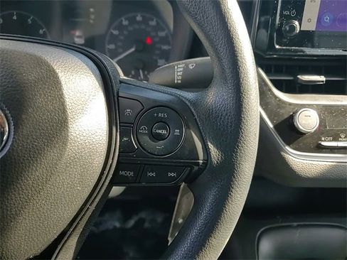 Used 2024 Toyota Corolla LE image 13
