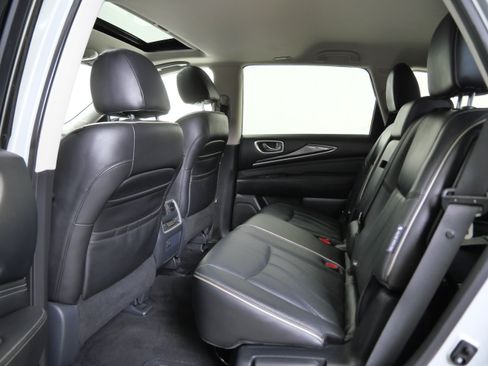 Used 2018 INFINITI QX60 FWD w/ Premium Plus Package image 16