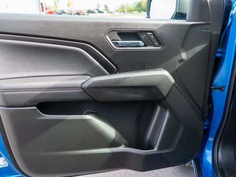 Used 2023 Chevrolet Colorado LT image 13