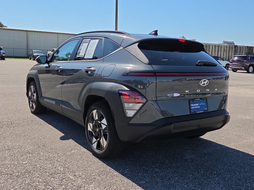 Certified 2024 Hyundai Kona SEL FWD image 6