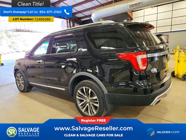 Used 2016 Ford Explorer Platinum AWD/4WD image 3