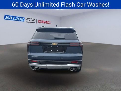 New 2026 Chevrolet Traverse LT w/ Driver Confidence Package AWD/4WD image 4